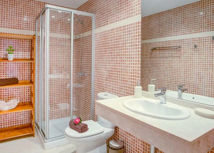 Villa Del Corazon Salinas Golf *