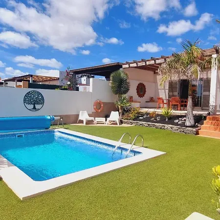 Del Corazon Salinas Golf Villa *